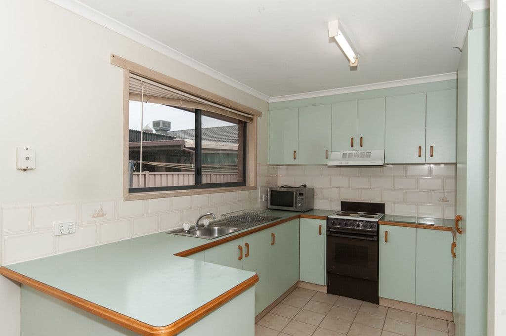 1-2 Orr Street, Yarrawonga VIC 3730, Yarrawonga - Thumbnail 2