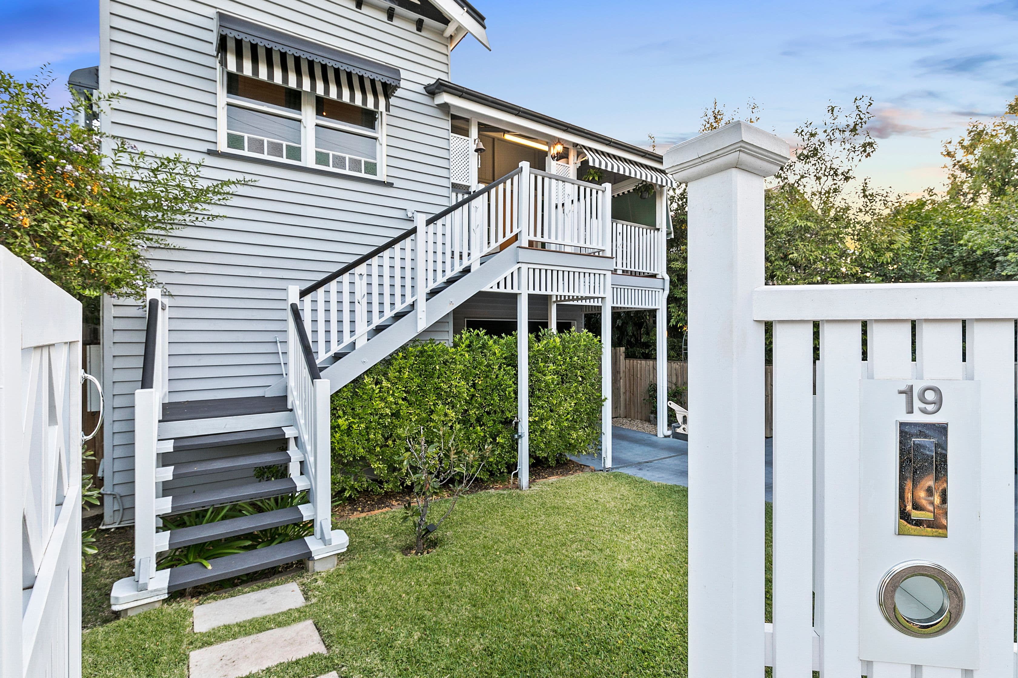 19 Rigby Street, Wooloowin QLD 4030, Wooloowin - Thumbnail 2