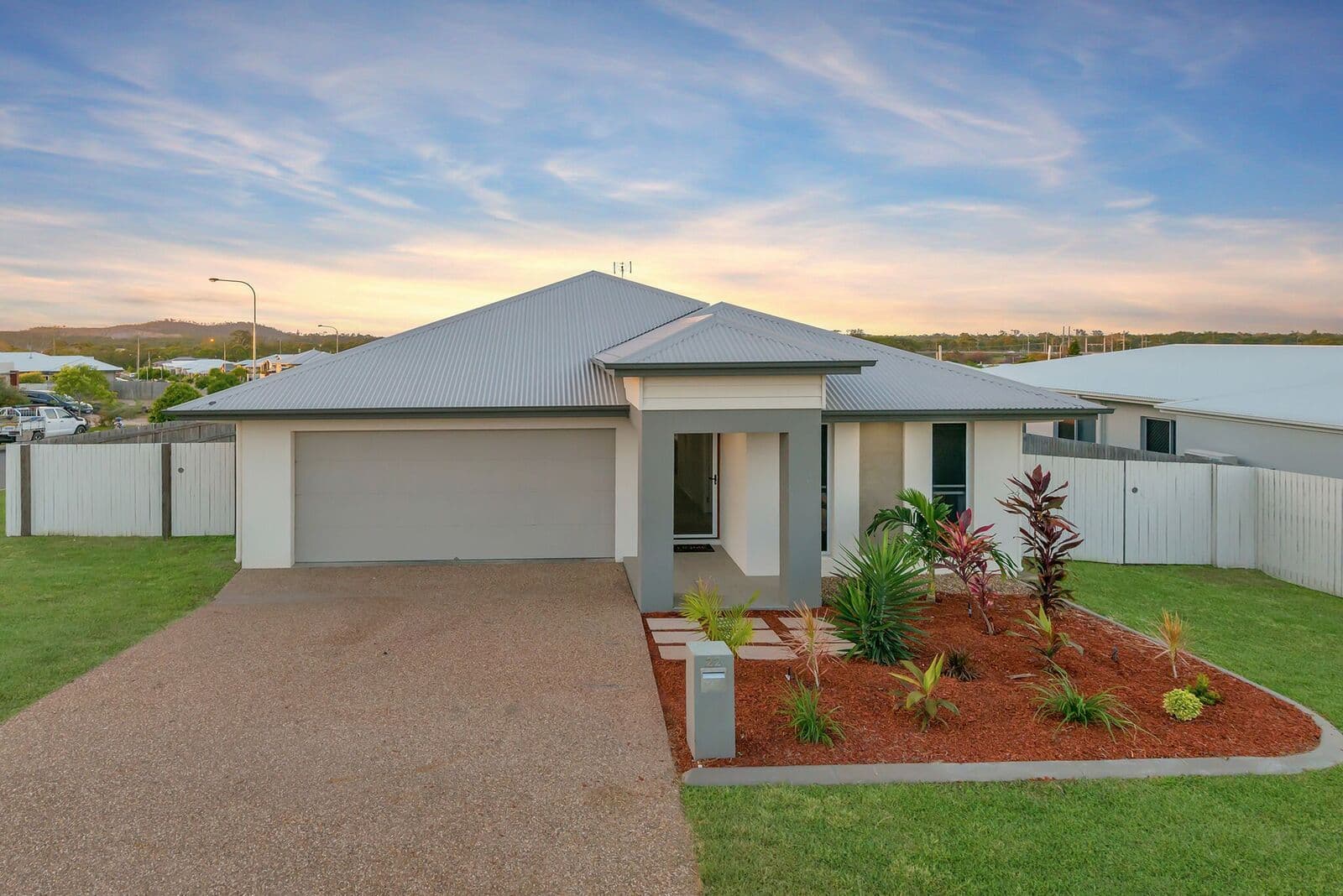22 The Rocks Boulevard, Cosgrove QLD 4818, Cosgrove - Image 1