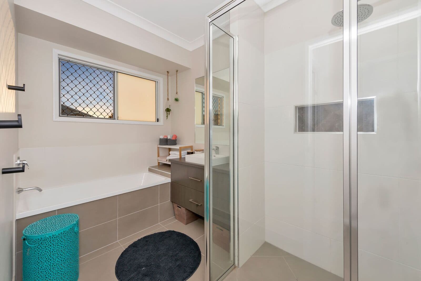 22 The Rocks Boulevard, Cosgrove QLD 4818, Cosgrove - Thumbnail 6