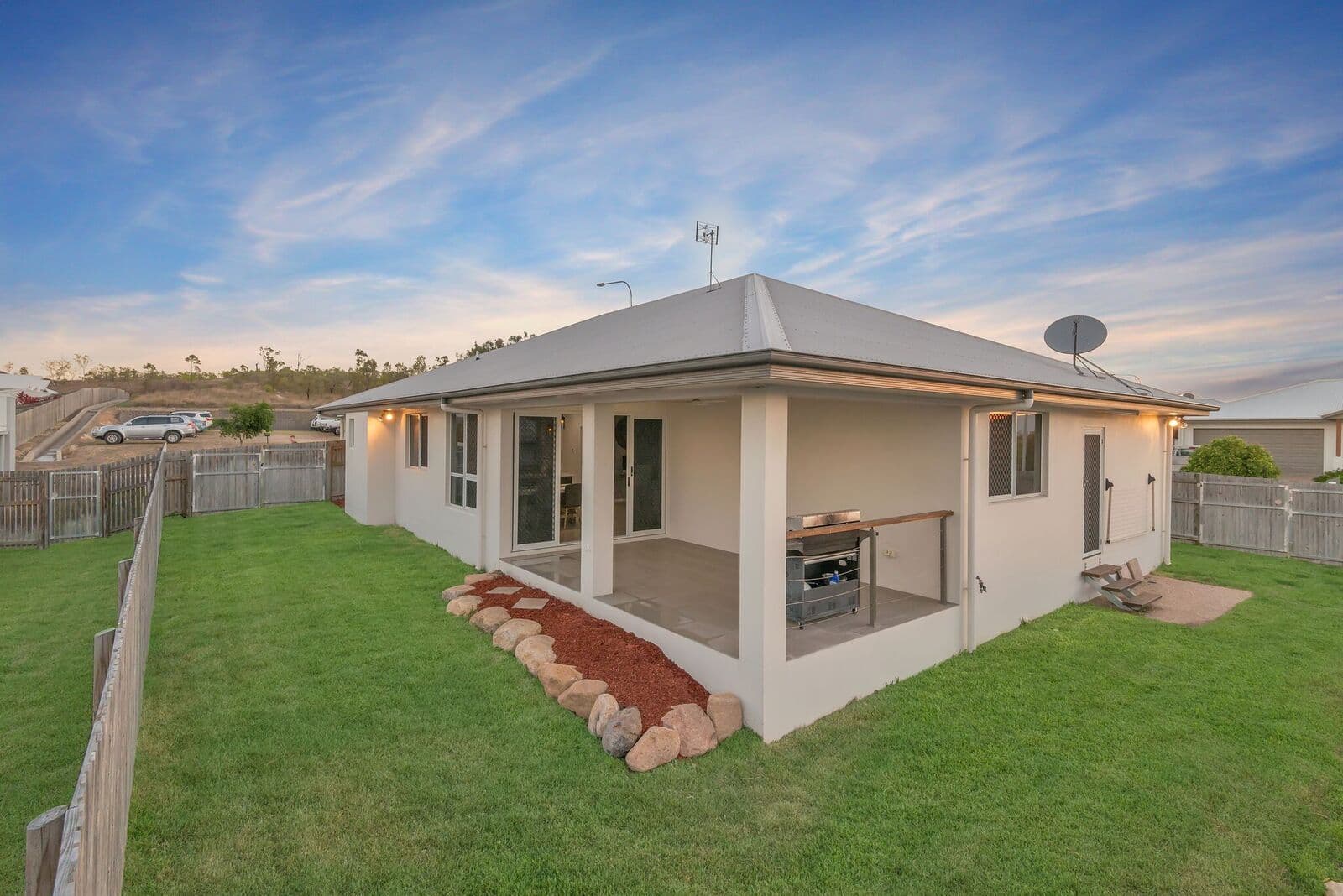 22 The Rocks Boulevard, Cosgrove QLD 4818, Cosgrove - Thumbnail 8