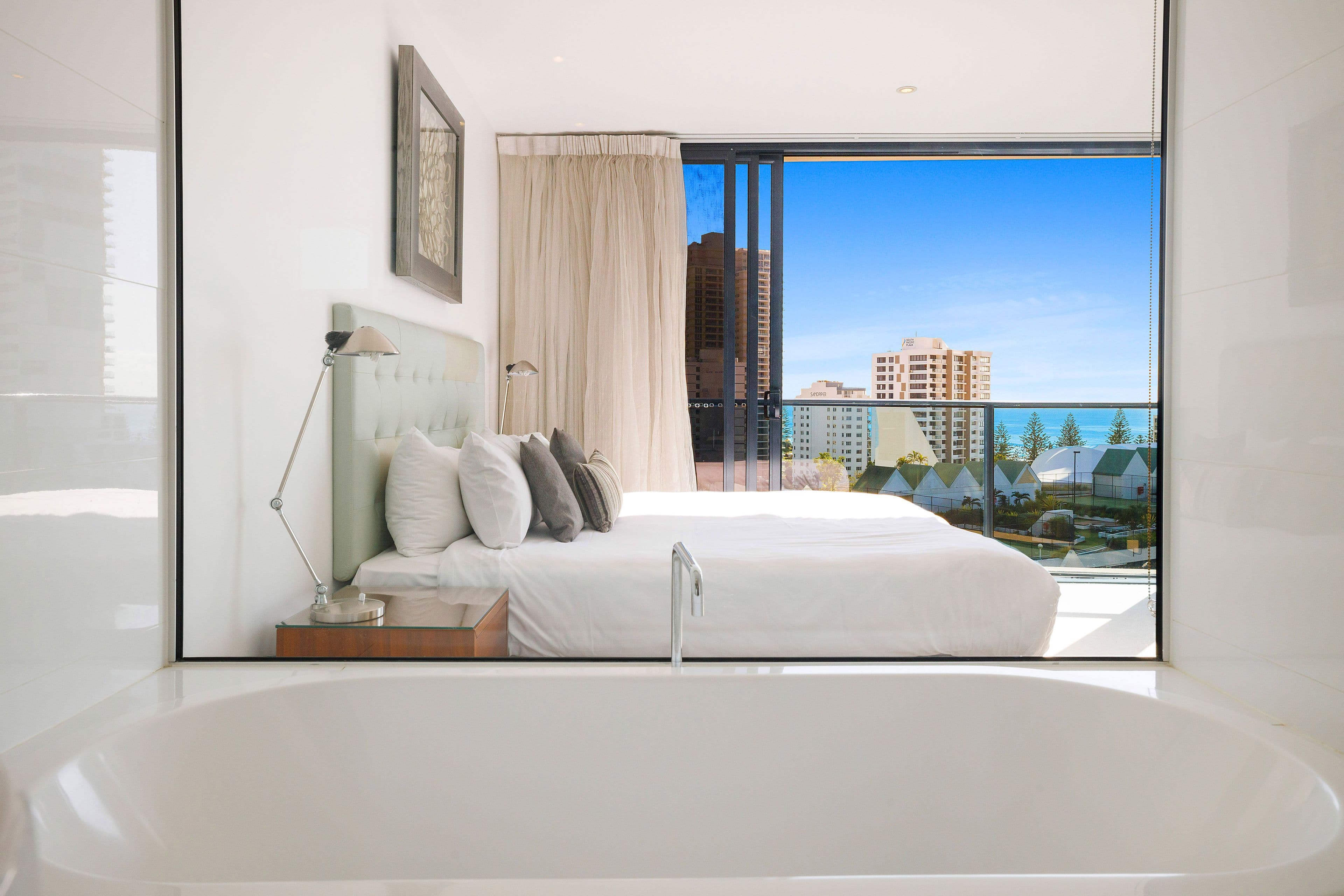 1005 'The Oracle' 21 Elizabeth Avenue, Broadbeach QLD 4218, Broadbeach - Thumbnail 2