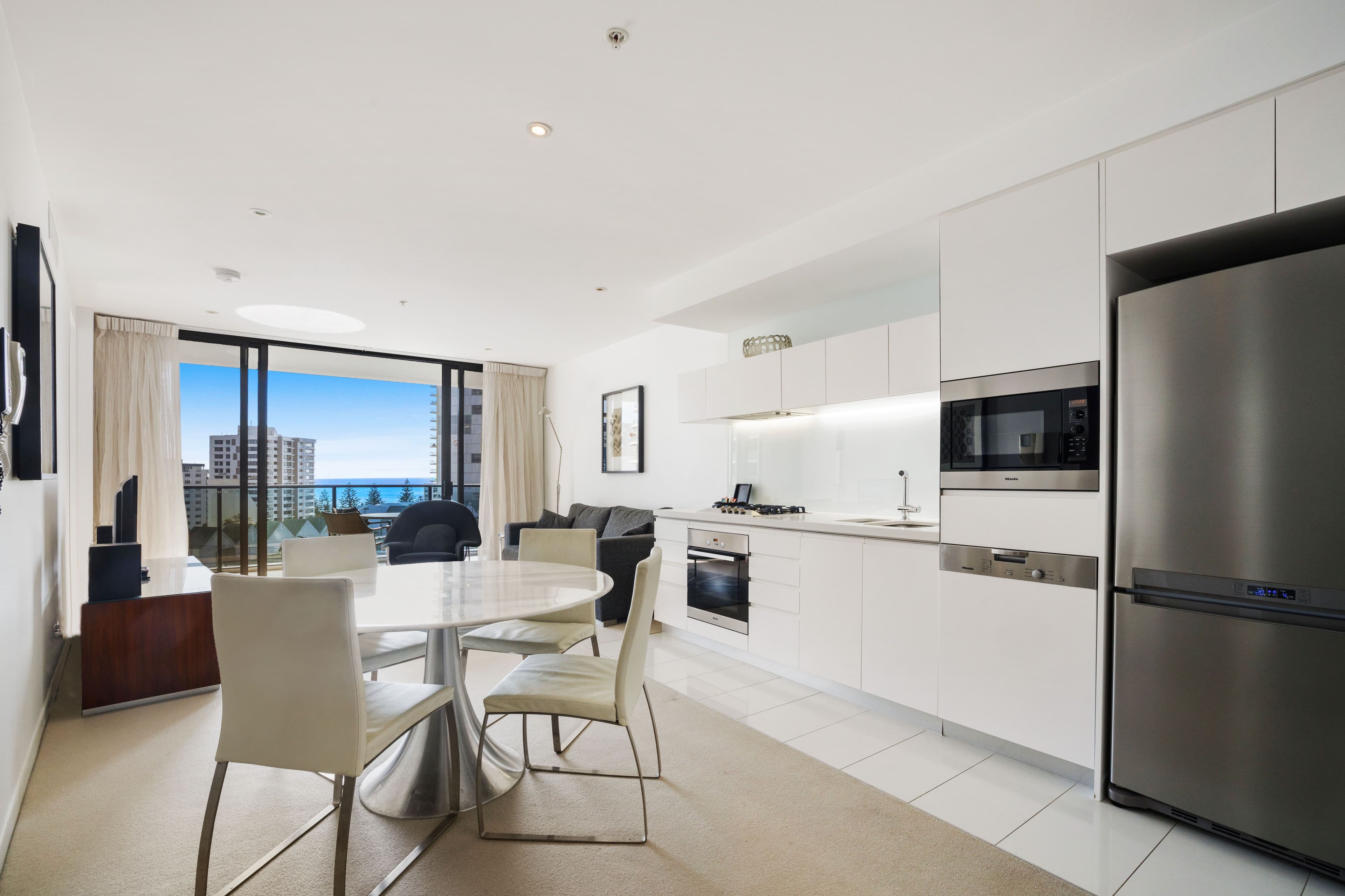 1005 'The Oracle' 21 Elizabeth Avenue, Broadbeach QLD 4218, Broadbeach - Thumbnail 4