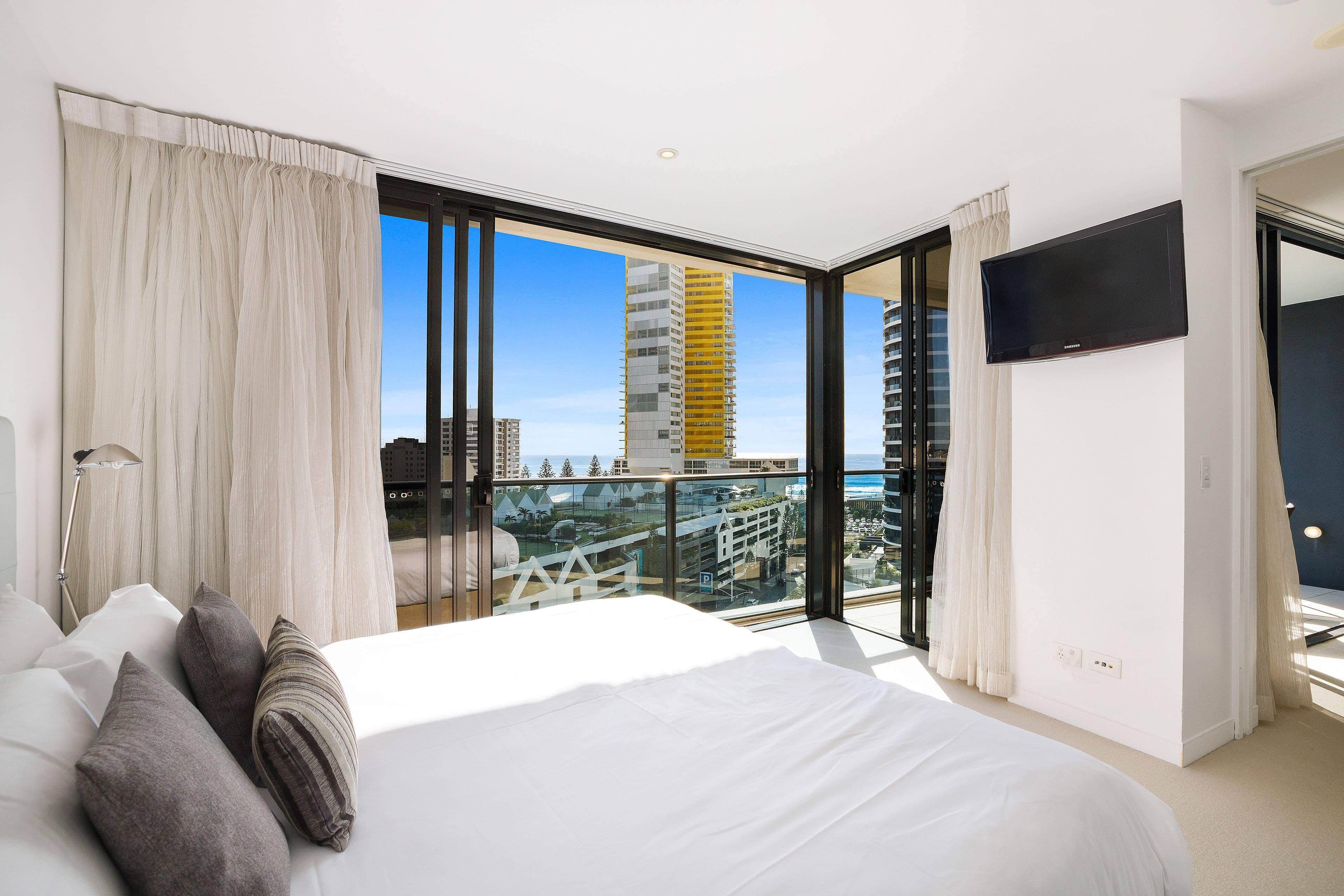 1005 'The Oracle' 21 Elizabeth Avenue, Broadbeach QLD 4218, Broadbeach - Thumbnail 6