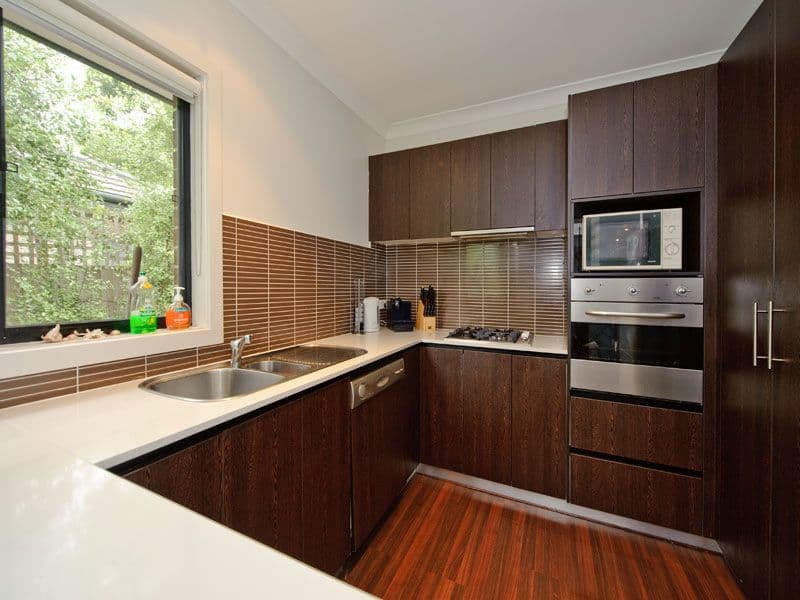 2 Papagee Lane, BOX HILL NORTH VIC 3129, Box Hill North - Thumbnail 2