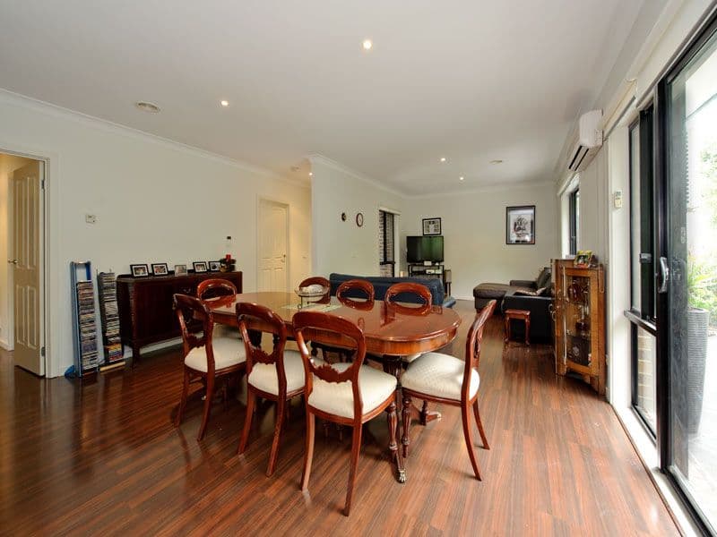 2 Papagee Lane, BOX HILL NORTH VIC 3129, Box Hill North - Thumbnail 3