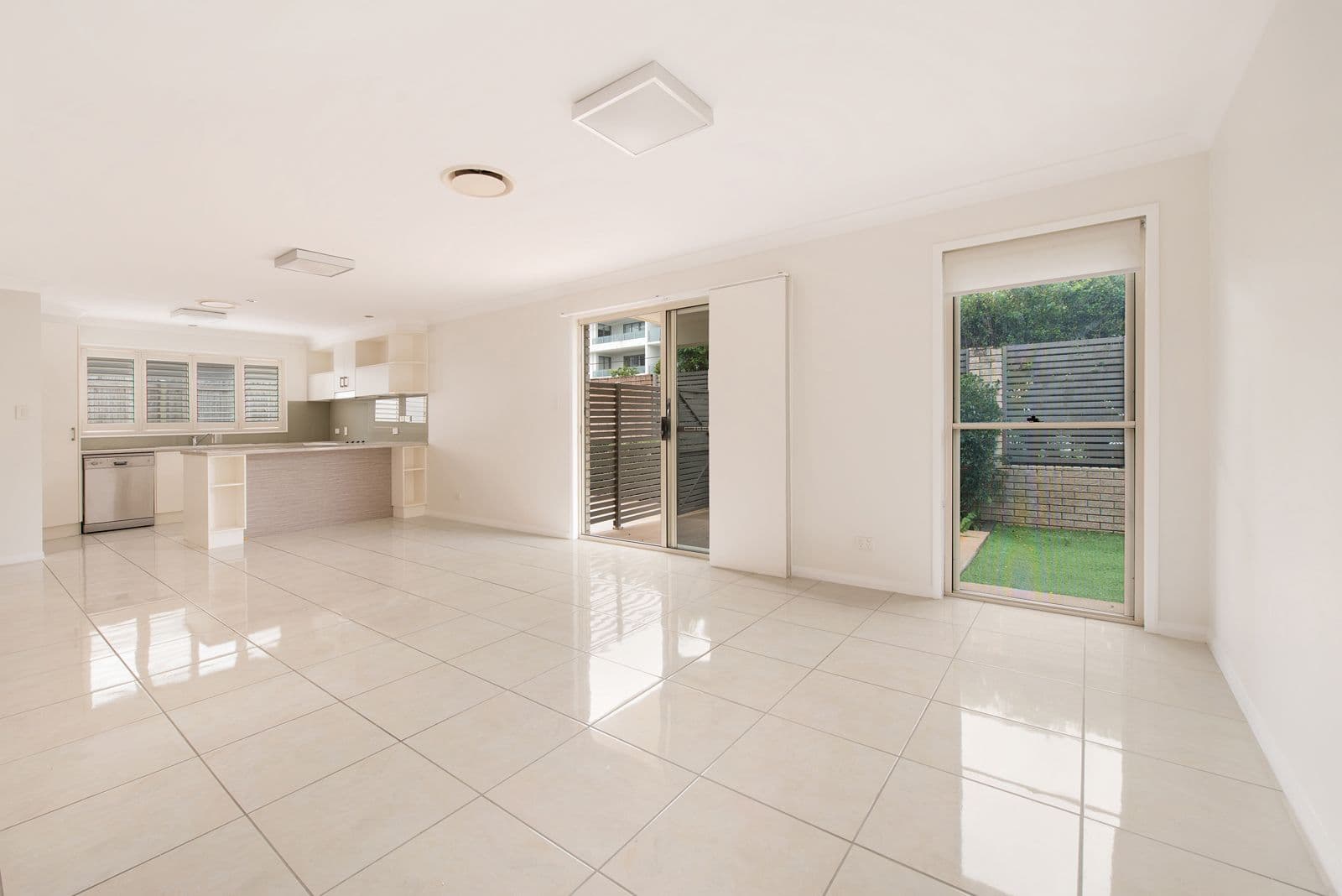 9 Springwood Street, Mount Gravatt East QLD 4122, Mount Gravatt East - Thumbnail 3