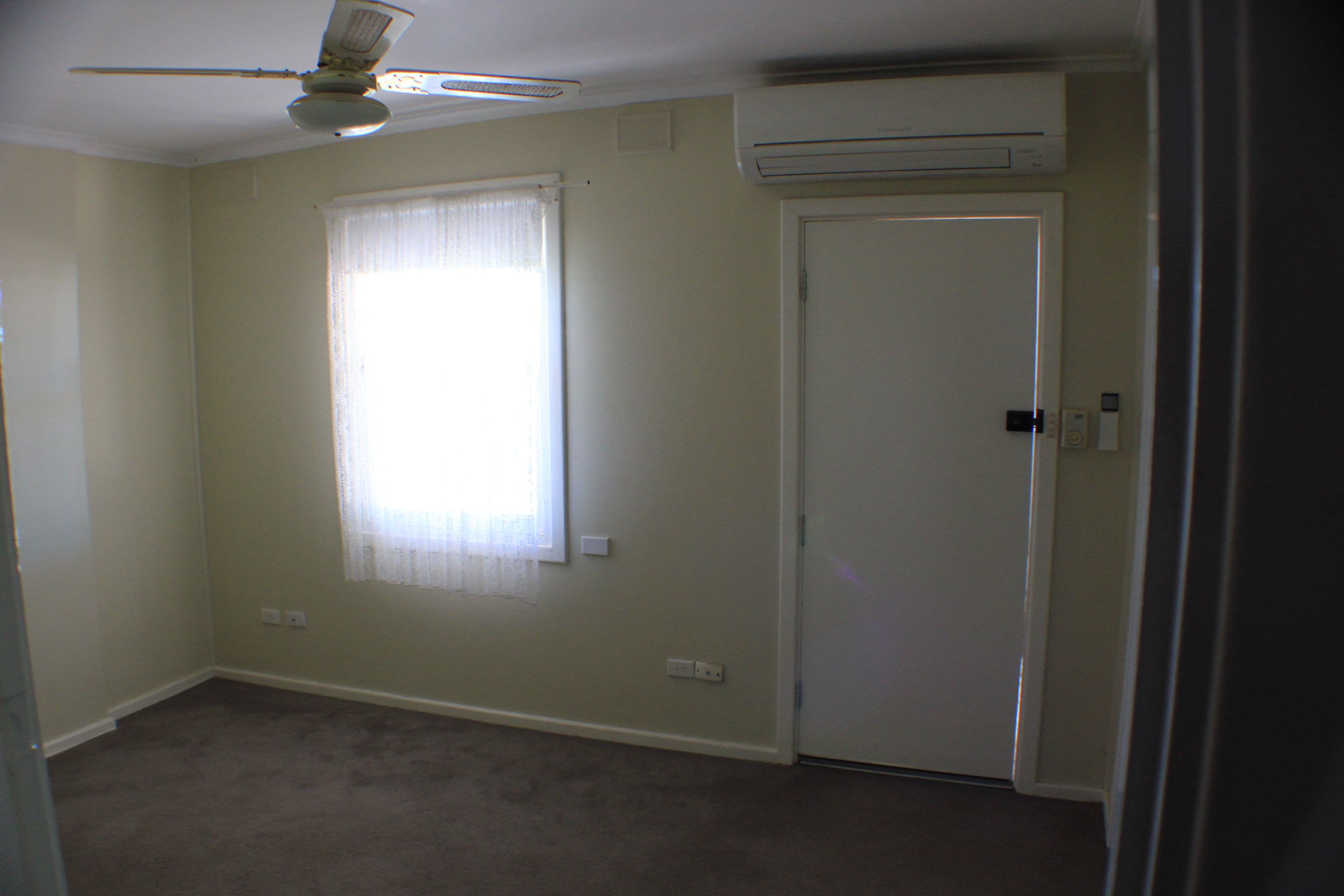 17 Kilderry Street, Whyalla Stuart SA 5608, Whyalla Stuart - Thumbnail 2