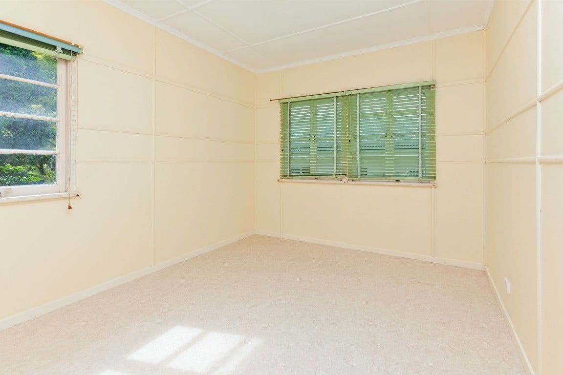 6 Fry Street, HOLLAND PARK QLD 4121, Holland Park - Thumbnail 6