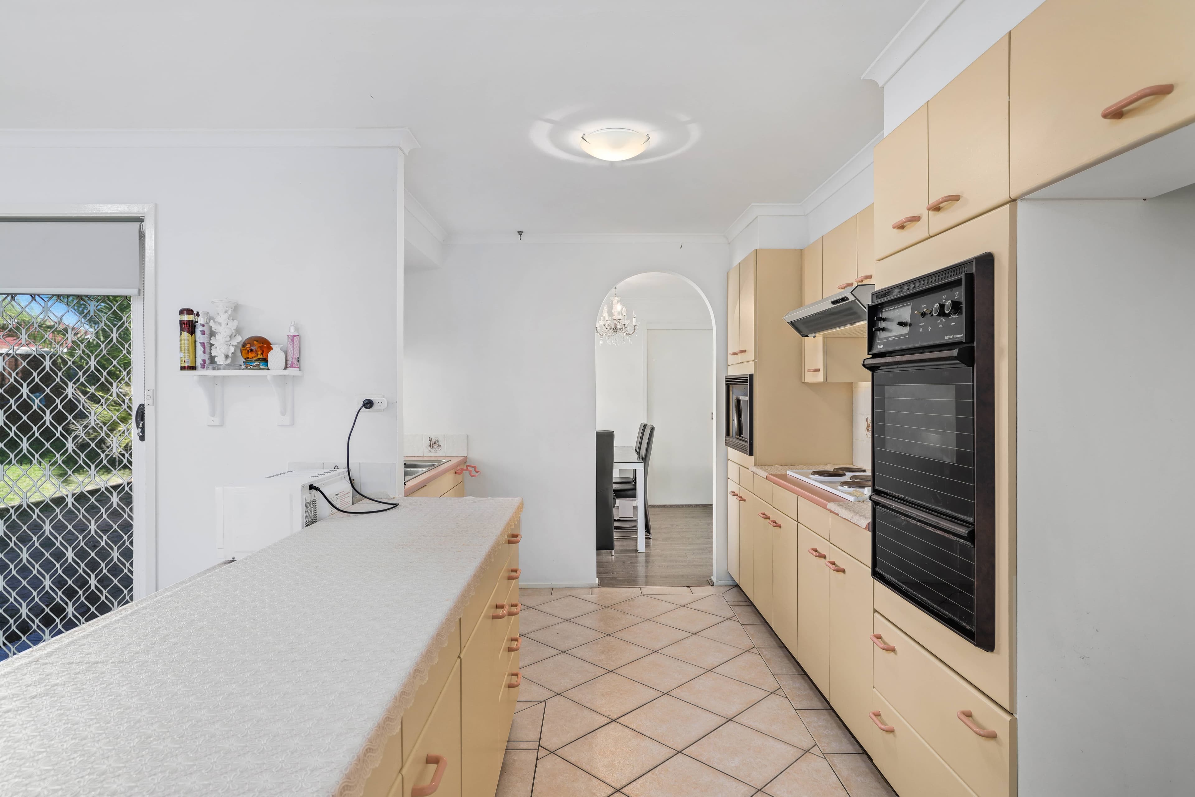 56 Ingham Drive, Casula NSW 2170, Casula - Thumbnail 6