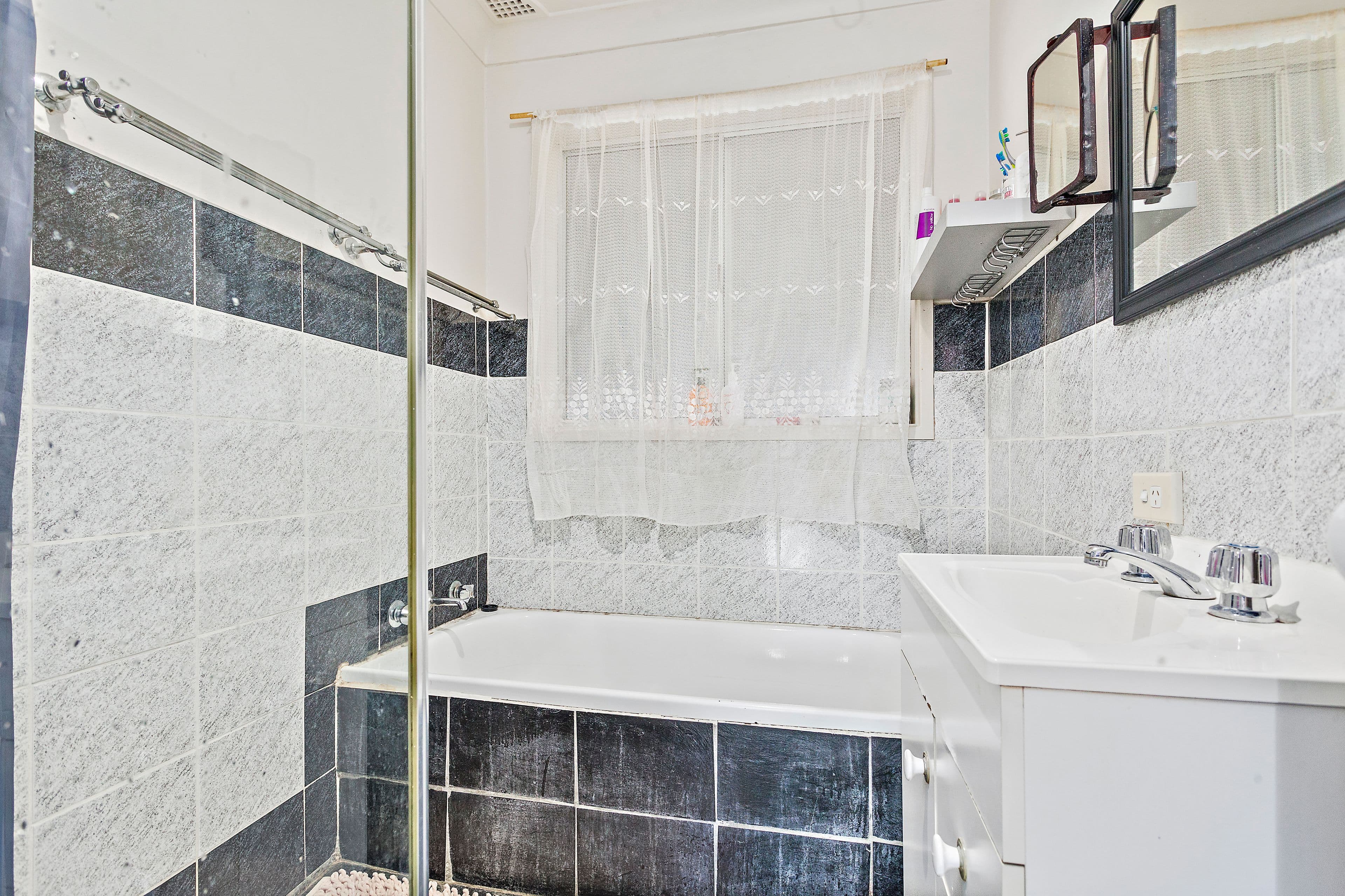 87 Wentworth Street, Oak Flats NSW 2529, Oak Flats - Thumbnail 5