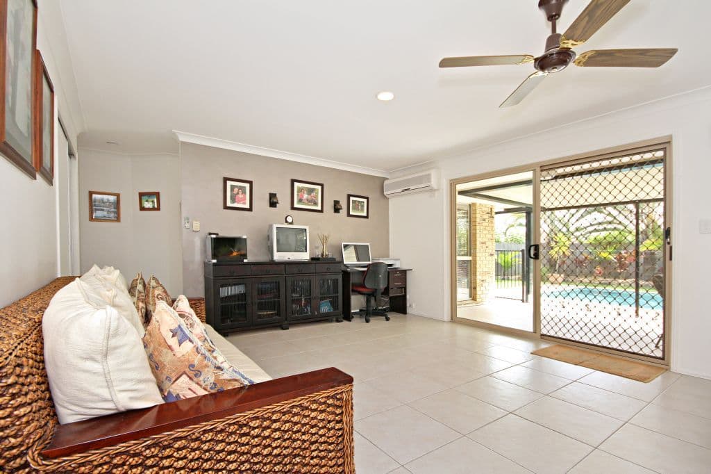 5 Torridon Close, MERRIMAC QLD 4226, Merrimac - Thumbnail 5