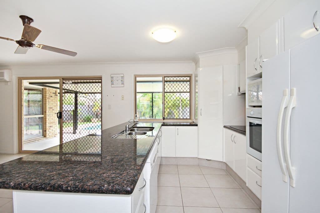 5 Torridon Close, MERRIMAC QLD 4226, Merrimac - Thumbnail 7