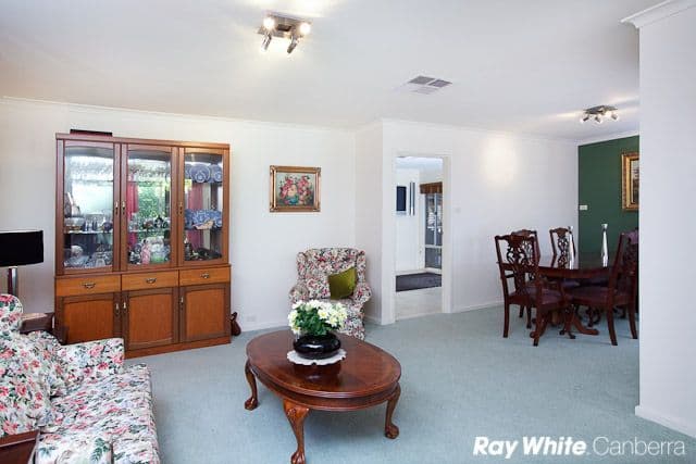 49 Armstrong Crescent, HOLT ACT 2615, Holt - Thumbnail 4