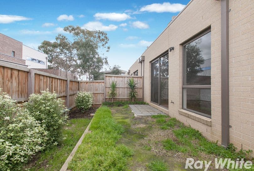 16 Eaglehawk Drive, Mernda VIC 3754, Mernda - Thumbnail 8