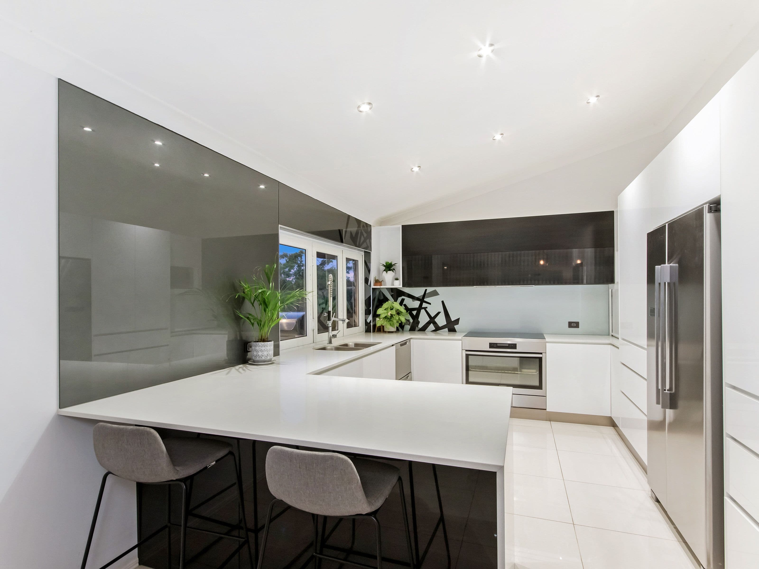 18 Bonin Close, Pacific Pines QLD 4211, Pacific Pines - Thumbnail 6