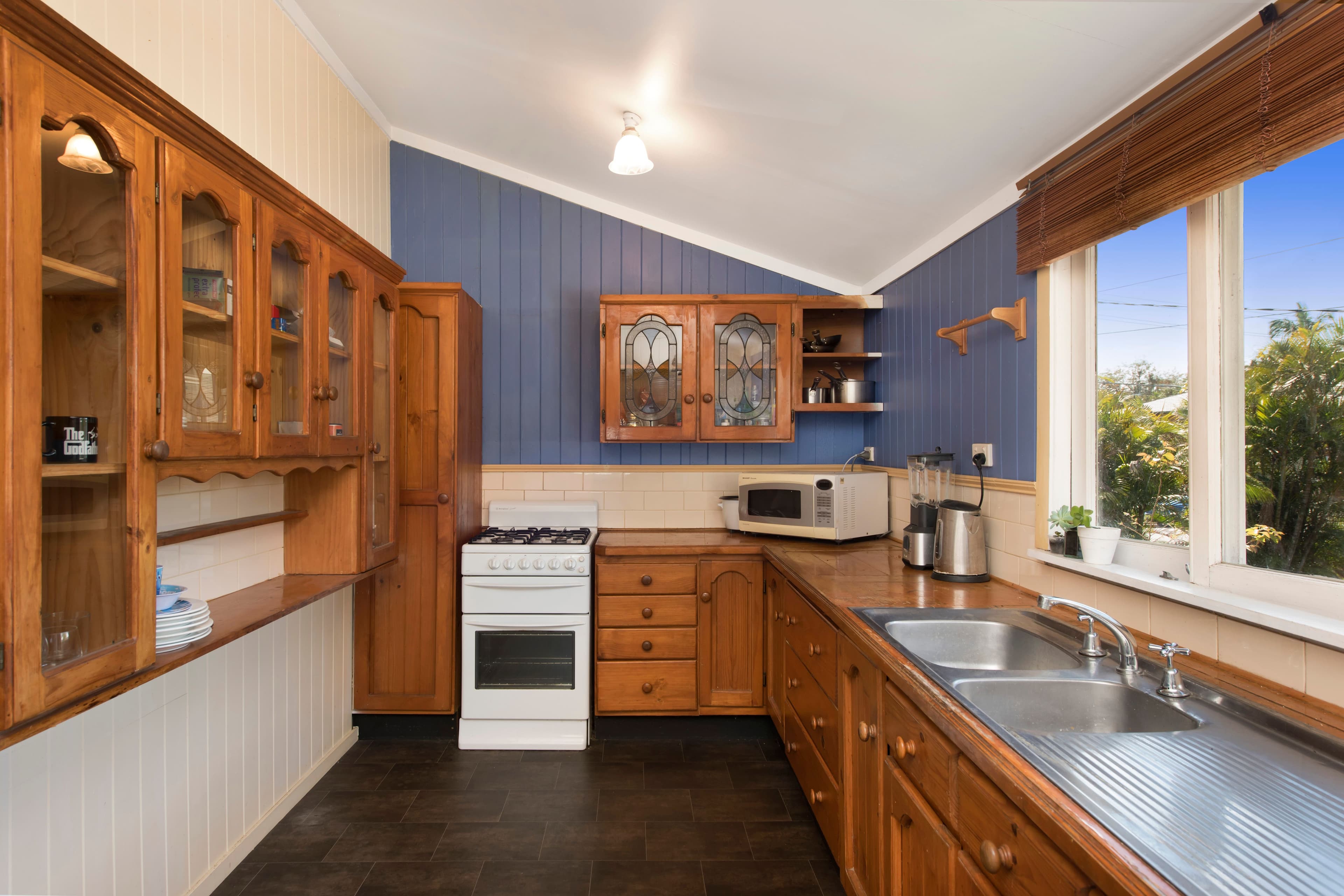 79 Leicester Street, Coorparoo QLD 4151, Coorparoo - Thumbnail 6