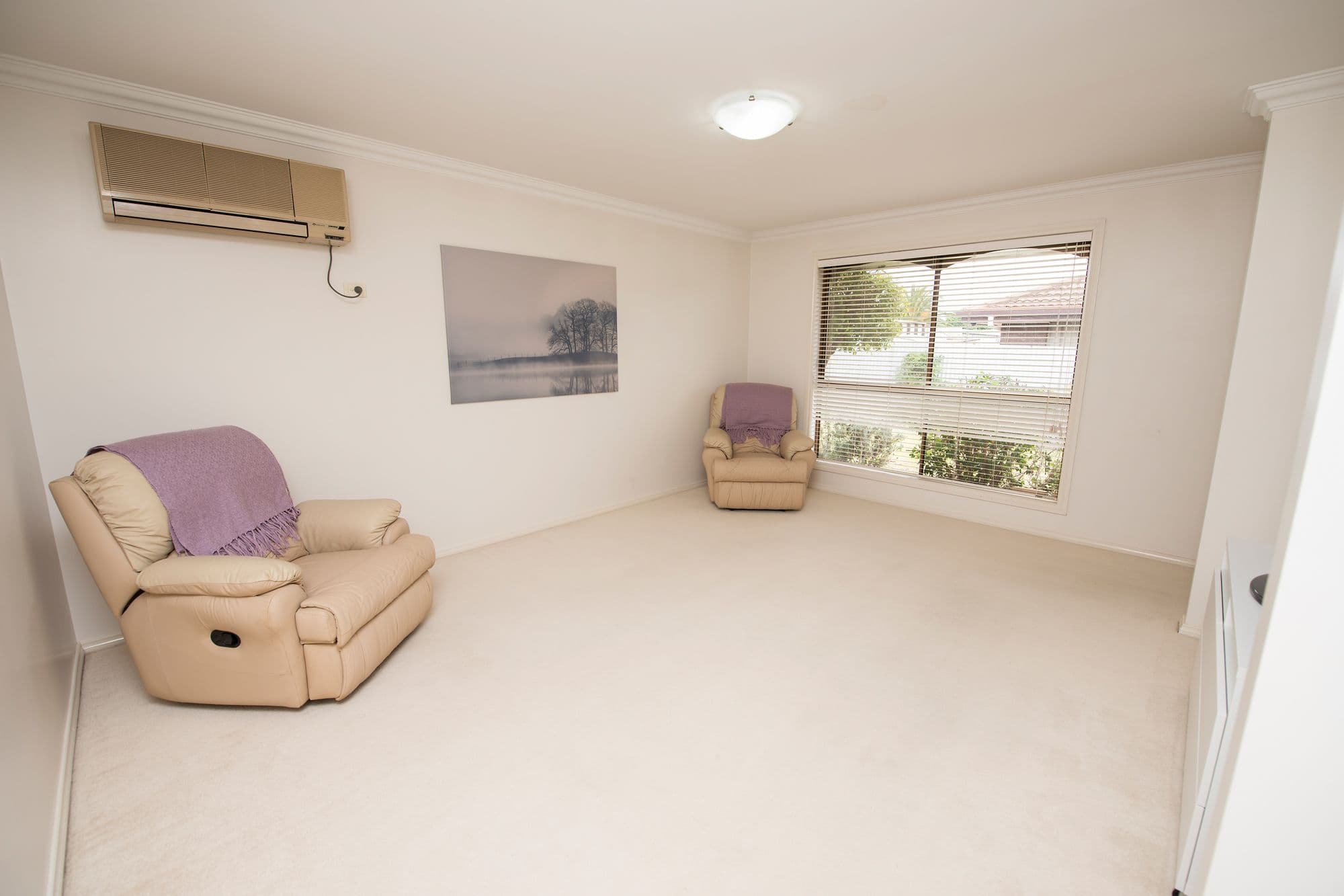 98 Beveridge Street, Swan Hill VIC 3585, Swan Hill - Thumbnail 3