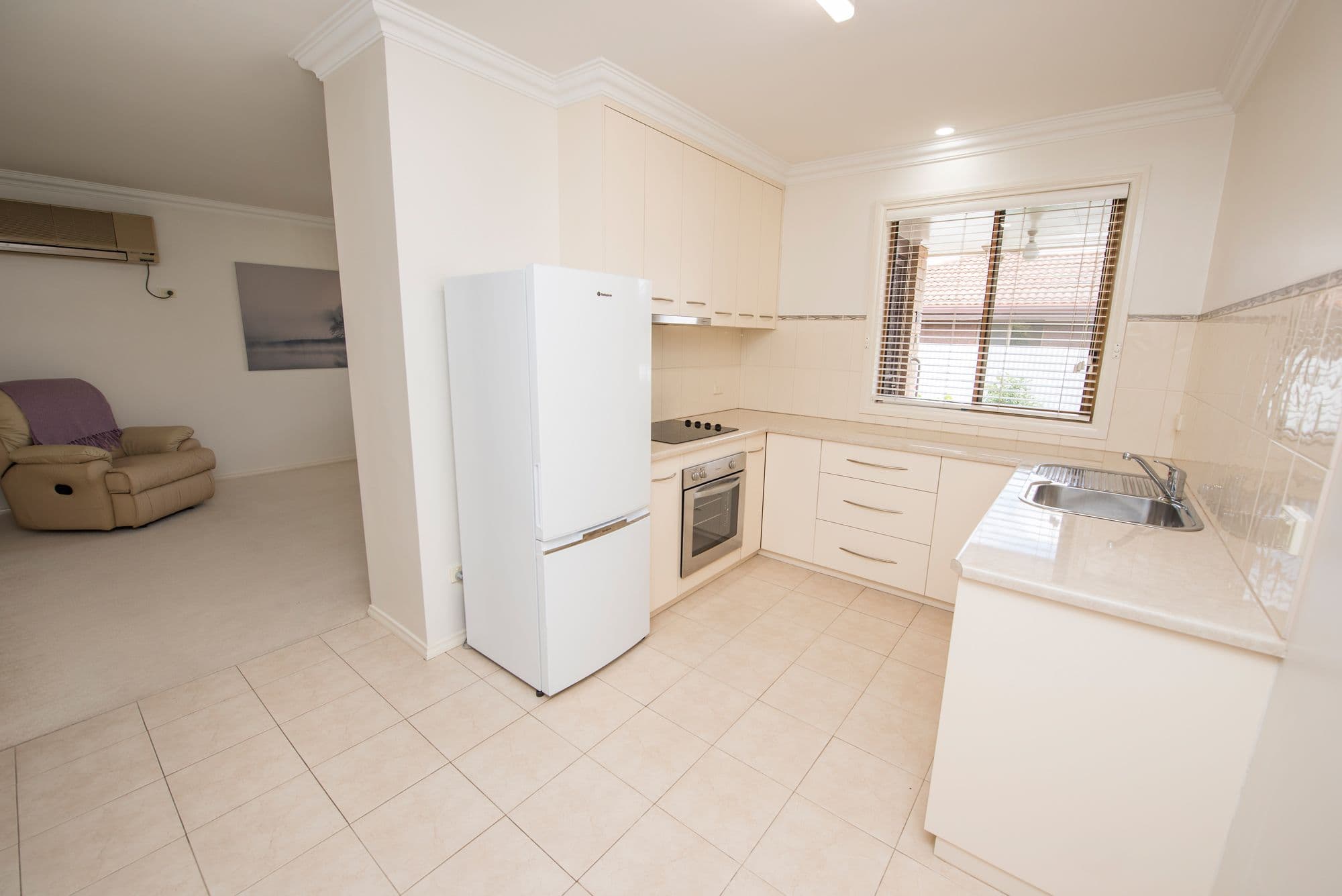 98 Beveridge Street, Swan Hill VIC 3585, Swan Hill - Thumbnail 4
