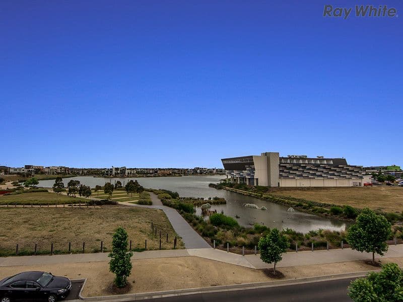 15 Garretty Road, Caroline Springs VIC 3023, Caroline Springs - Thumbnail 8