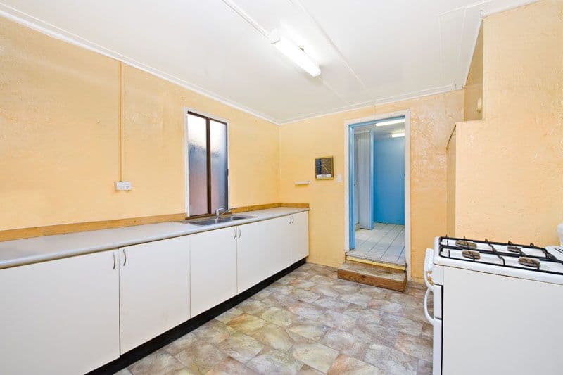 27 Campbell Street, NEWTOWN NSW 2042, Newtown - Thumbnail 2