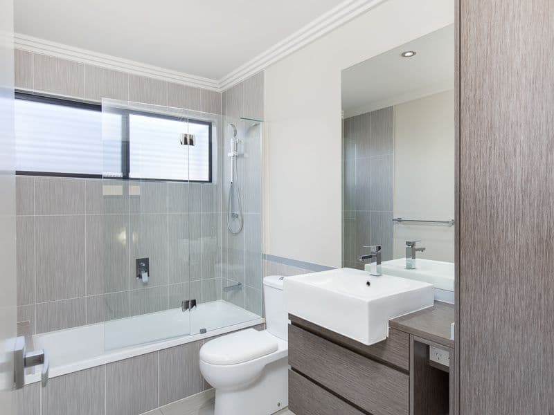 1068 Wynnum Road, CANNON HILL QLD 4170, Cannon Hill - Thumbnail 5
