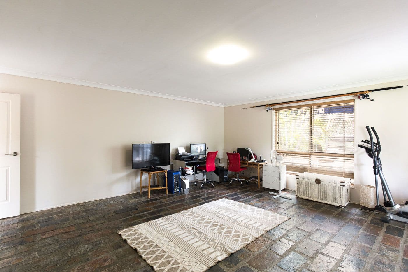 2 Leilani Court, Carina QLD 4152, Carina - Thumbnail 7