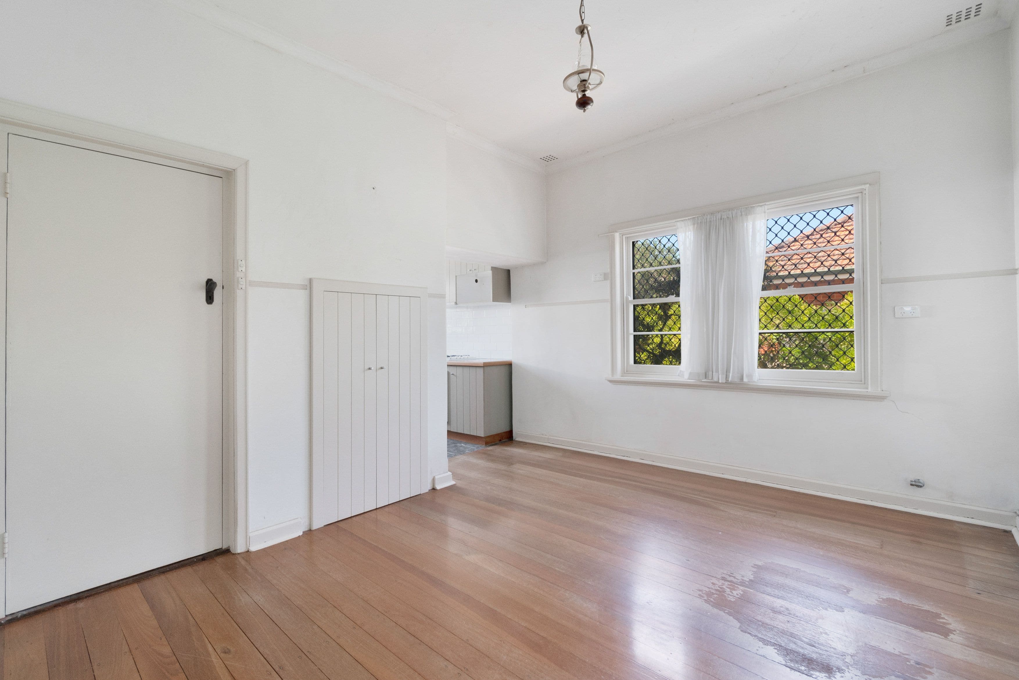 166 Salisbury Street, Bedford WA 6052, Bedford - Thumbnail 5