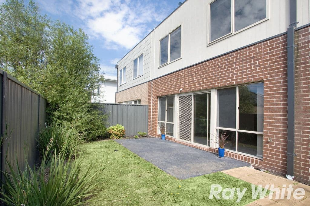 14 Harlesden Circuit, Pakenham VIC 3810, Pakenham - Thumbnail 5