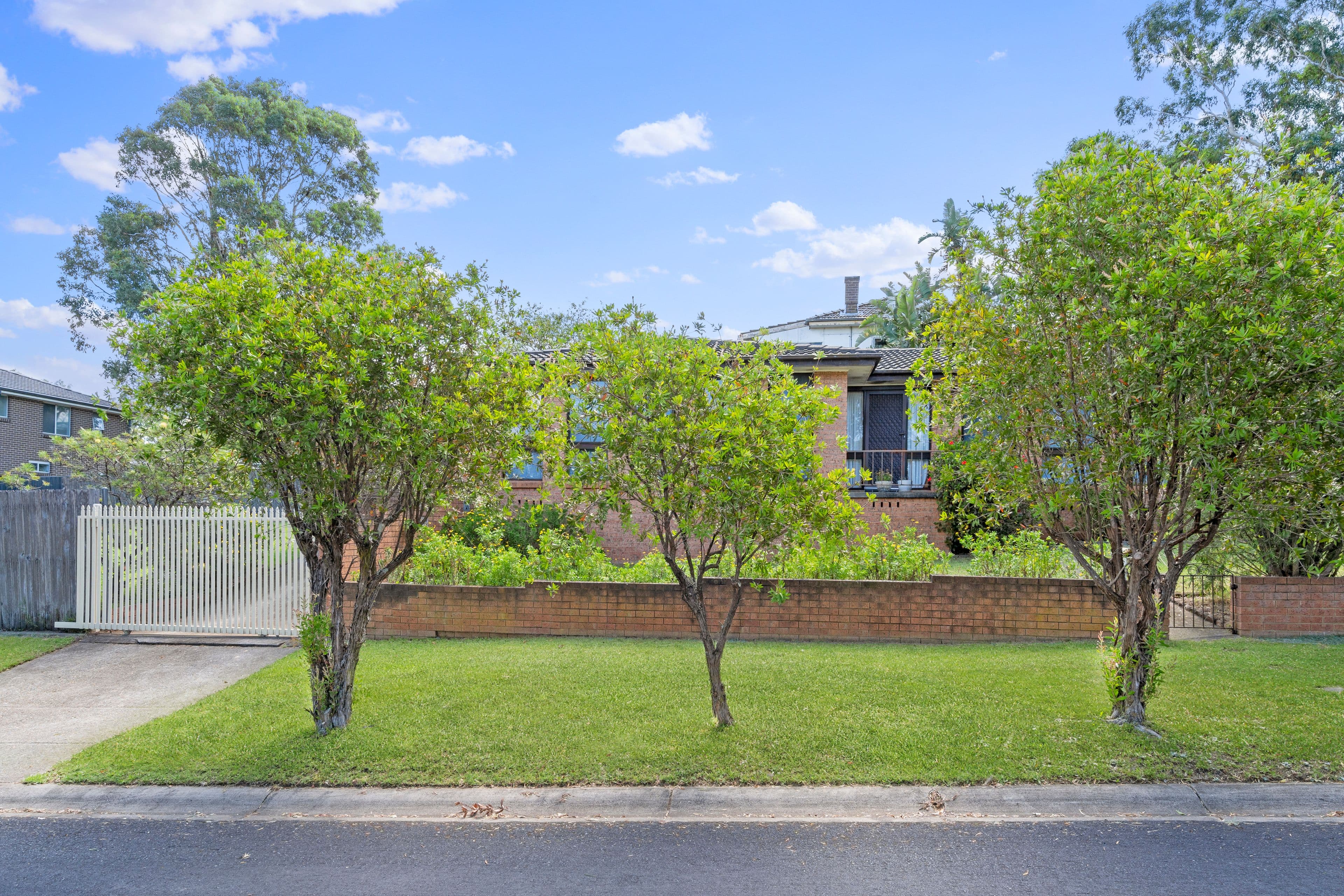 2 Balimo Place, Glenfield NSW 2167, Glenfield - Thumbnail 4