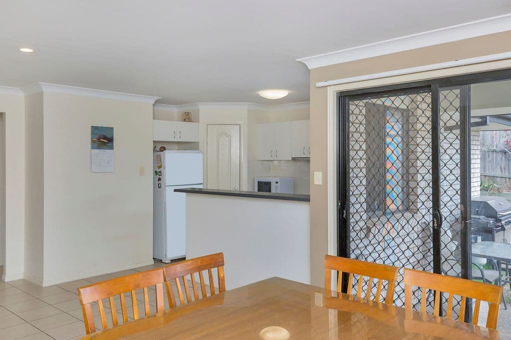 33 Broadleaf Parade, Redbank QLD 4301, Redbank - Thumbnail 4