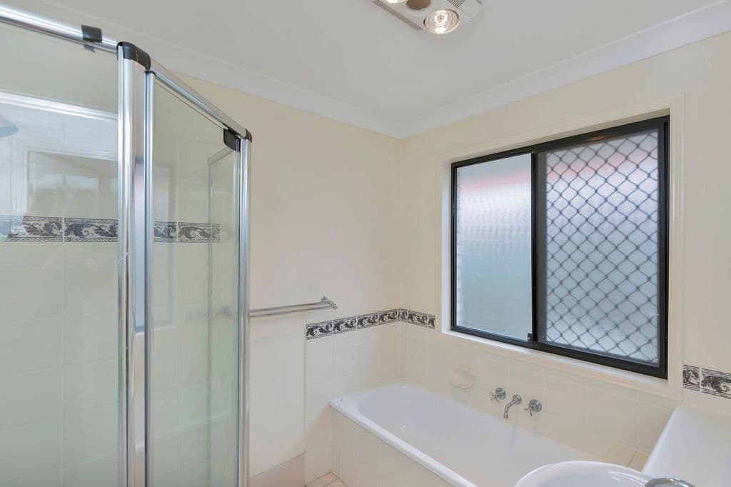 33 Broadleaf Parade, Redbank QLD 4301, Redbank - Thumbnail 7