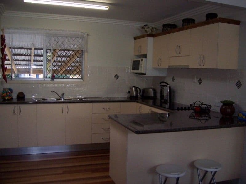 19 Rayleigh Street, DECEPTION BAY QLD 4508, Deception Bay - Thumbnail 2
