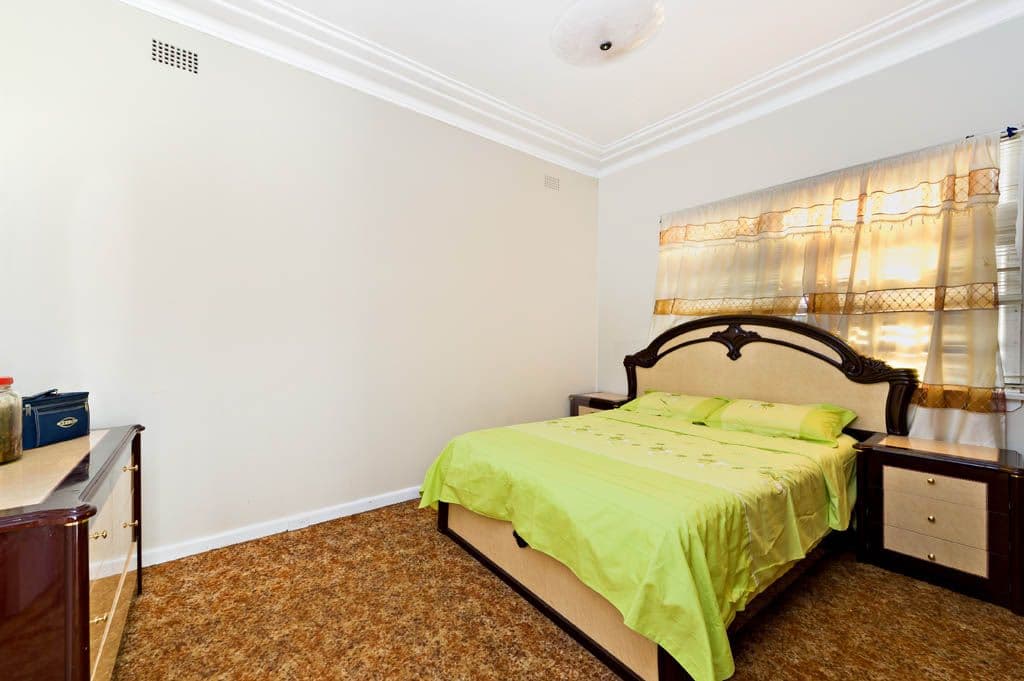 23 Oxford Street, BELMORE NSW 2192, Belmore - Thumbnail 2