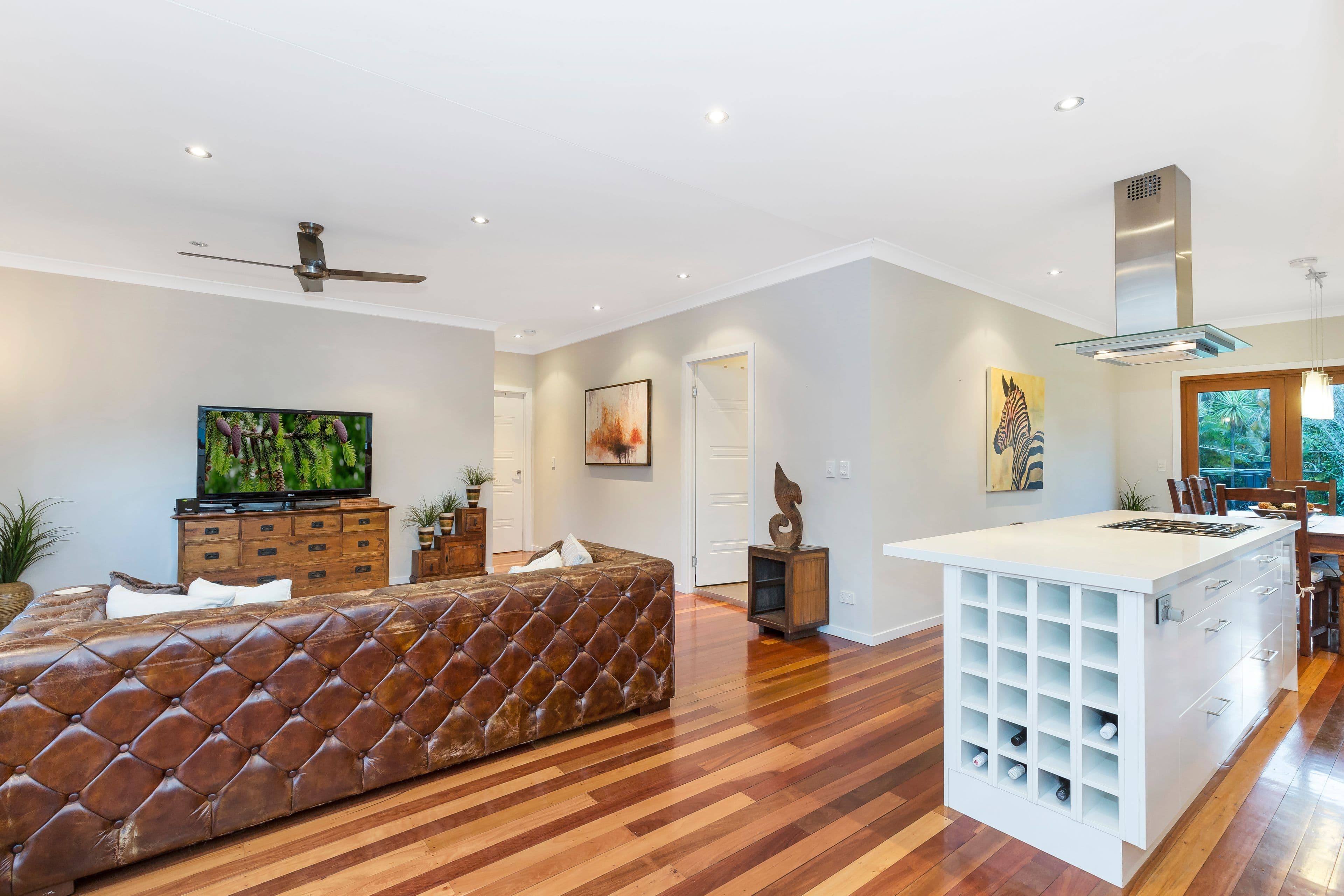 92 Beverley Street, Morningside QLD 4170, Morningside - Thumbnail 3
