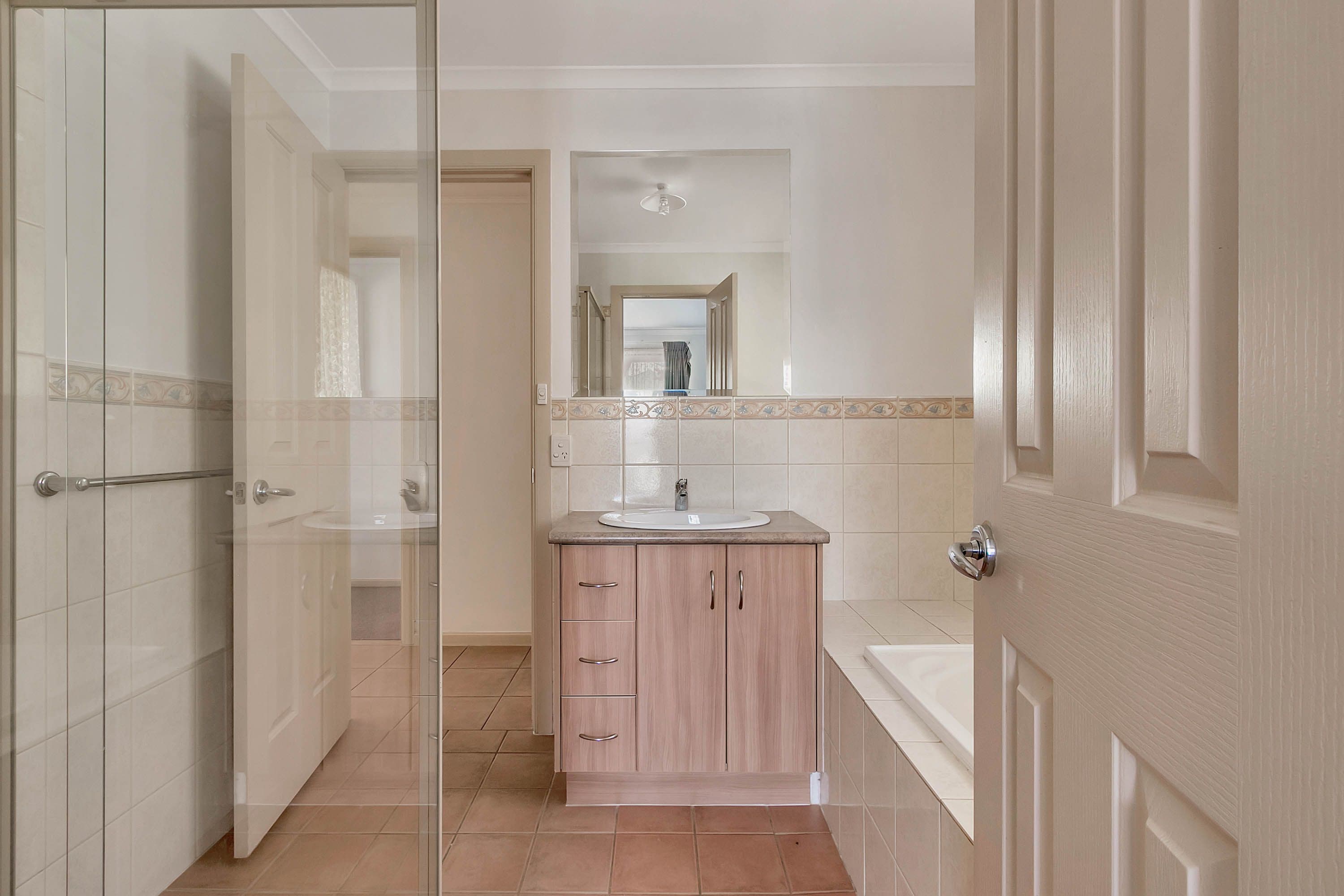 1 McGonigal Drive, Willaston SA 5118, Willaston - Thumbnail 6