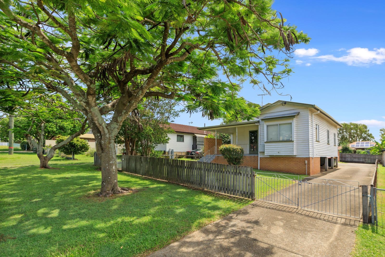 11 Beechcroft Street, Coopers Plains QLD 4108, Coopers Plains - Image 1