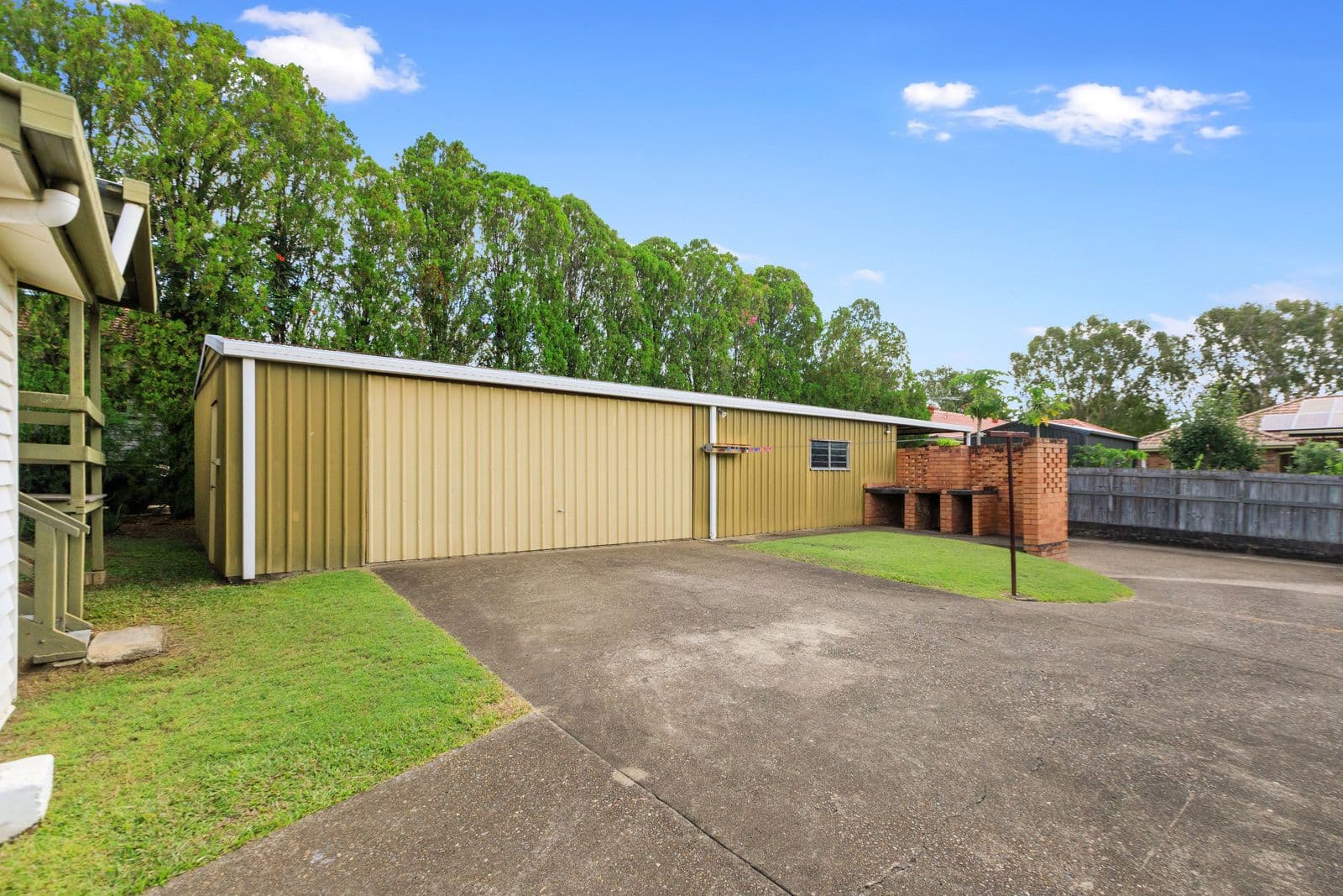 11 Beechcroft Street, Coopers Plains QLD 4108, Coopers Plains - Thumbnail 2