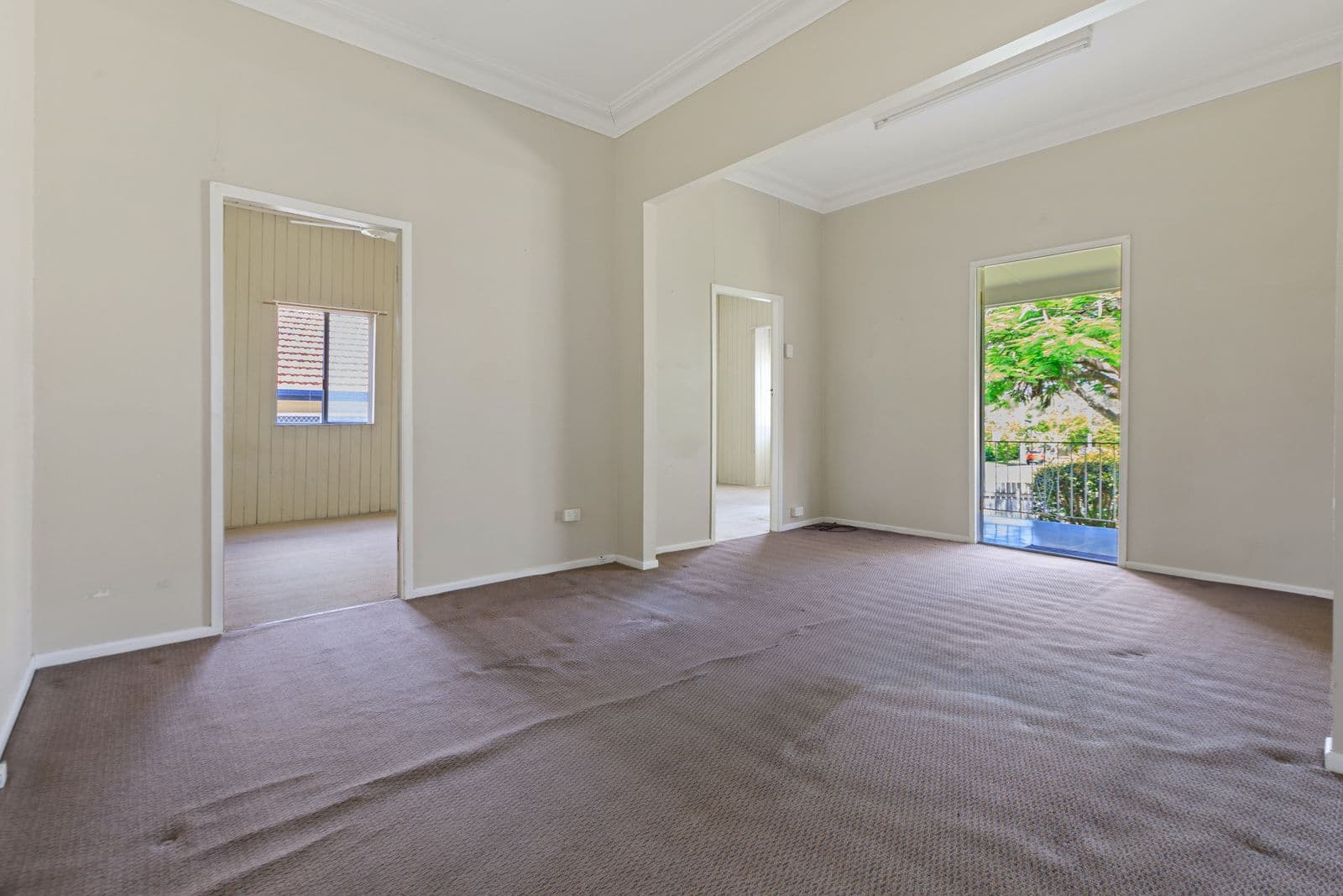 11 Beechcroft Street, Coopers Plains QLD 4108, Coopers Plains - Thumbnail 7