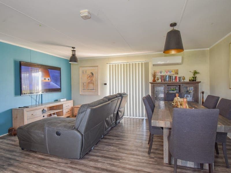 77 Watts Street, Maryvale QLD 4370, Maryvale - Thumbnail 4