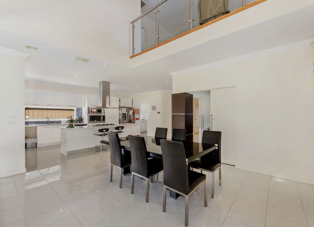 20 The Ridge, Caroline Springs VIC 3023, Caroline Springs - Thumbnail 3
