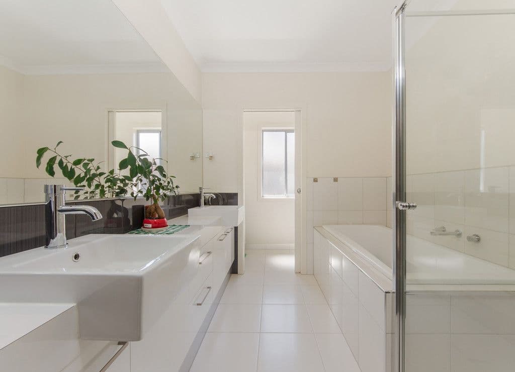 20 The Ridge, Caroline Springs VIC 3023, Caroline Springs - Thumbnail 7