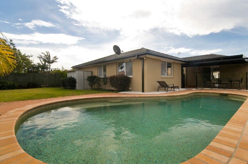 6 Bergamont Street, ELANORA QLD 4221, Elanora - Thumbnail 4