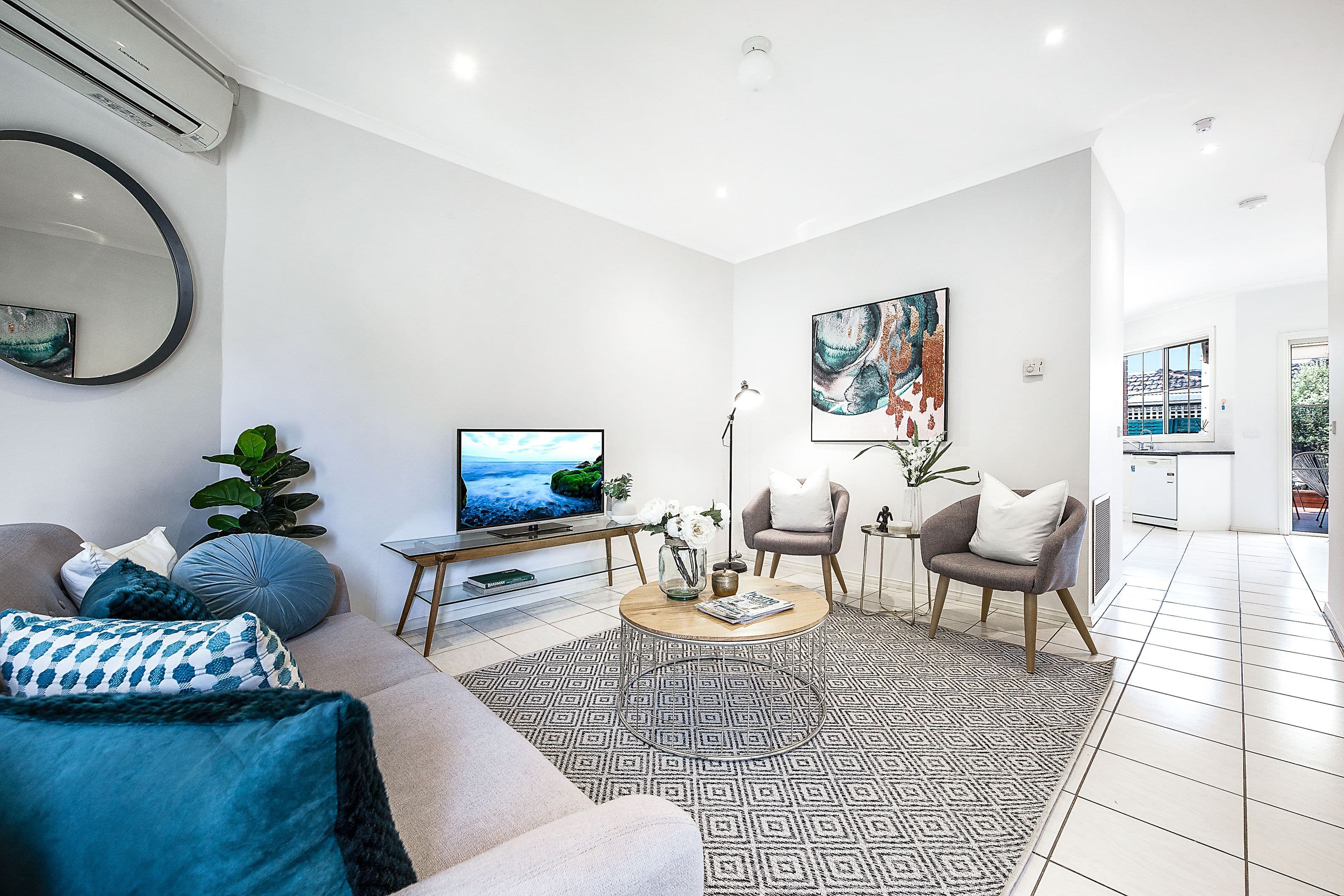 4 Goodin Grove, Glen Waverley VIC 3150, Glen Waverley - Thumbnail 2