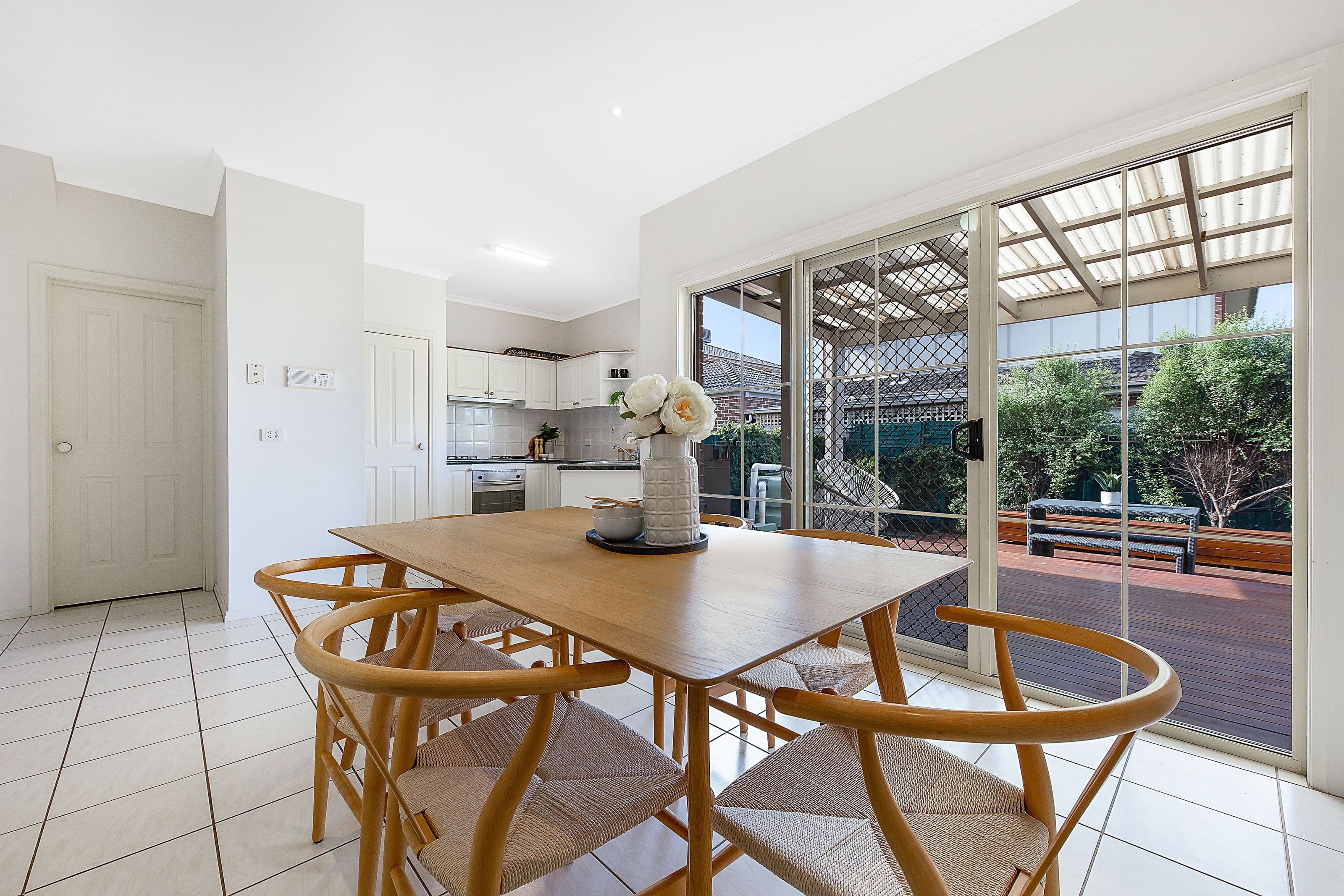 4 Goodin Grove, Glen Waverley VIC 3150, Glen Waverley - Thumbnail 5