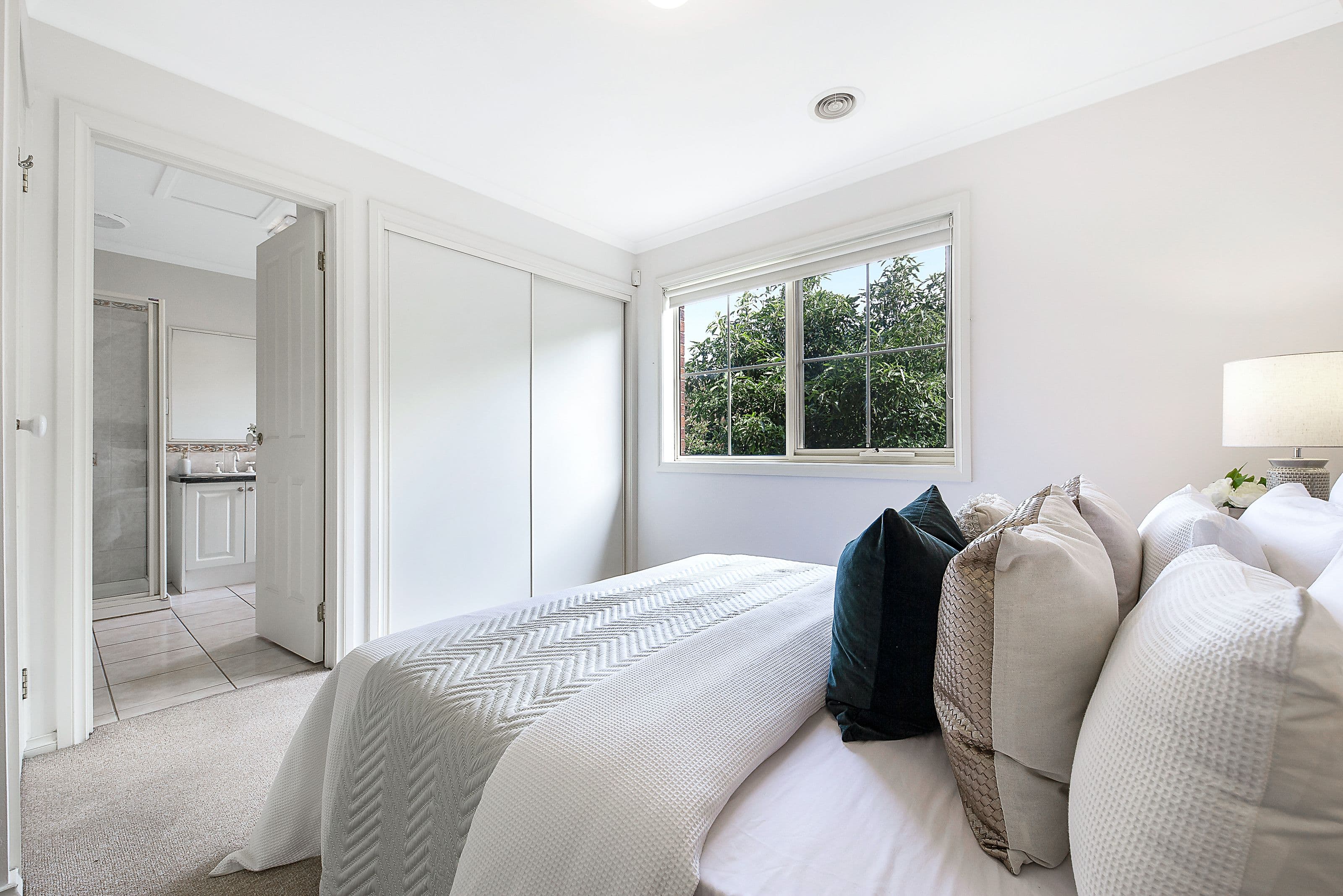 4 Goodin Grove, Glen Waverley VIC 3150, Glen Waverley - Thumbnail 7