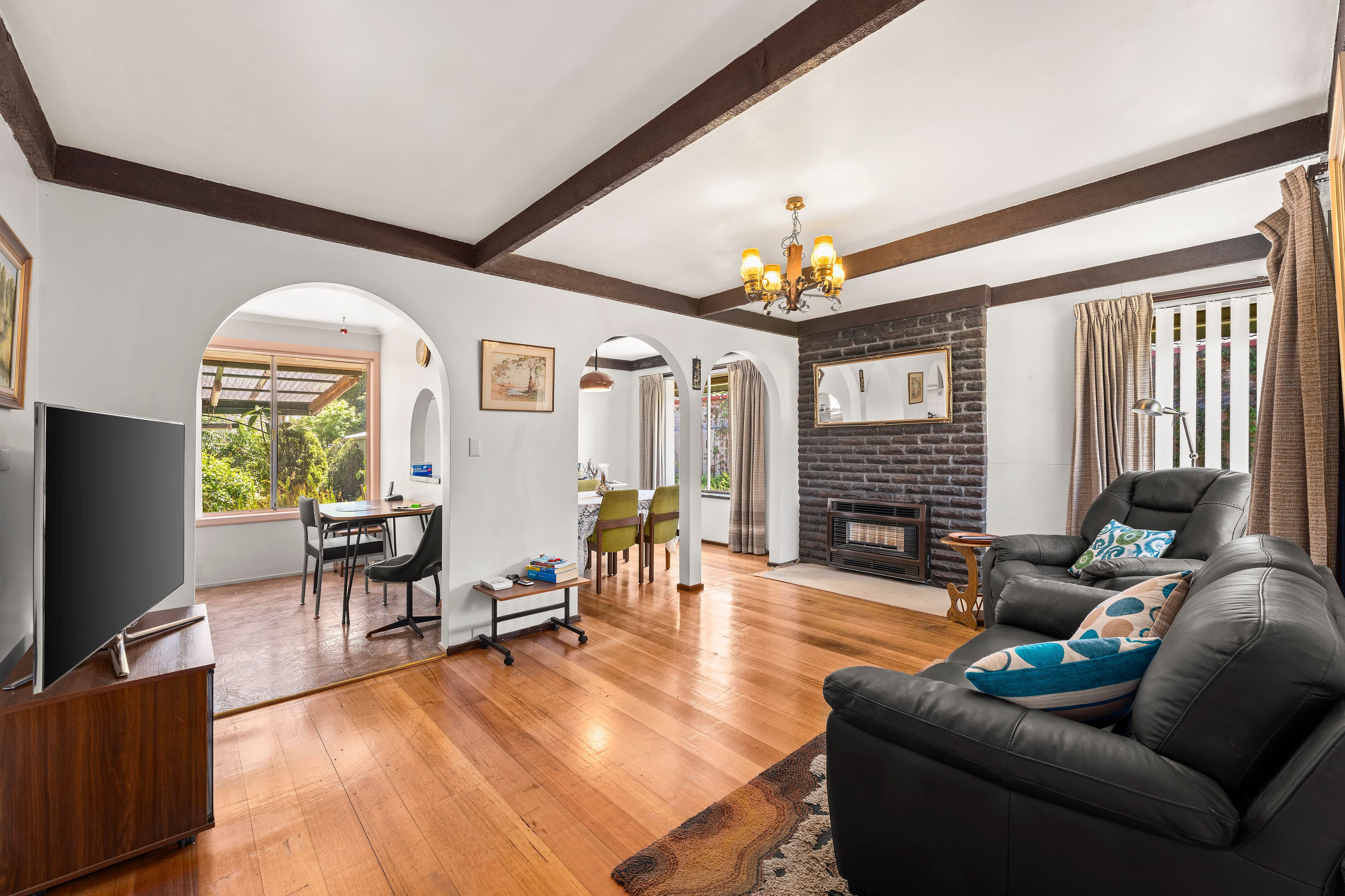 18 Susan Street, Bayswater VIC 3153, Bayswater - Thumbnail 3