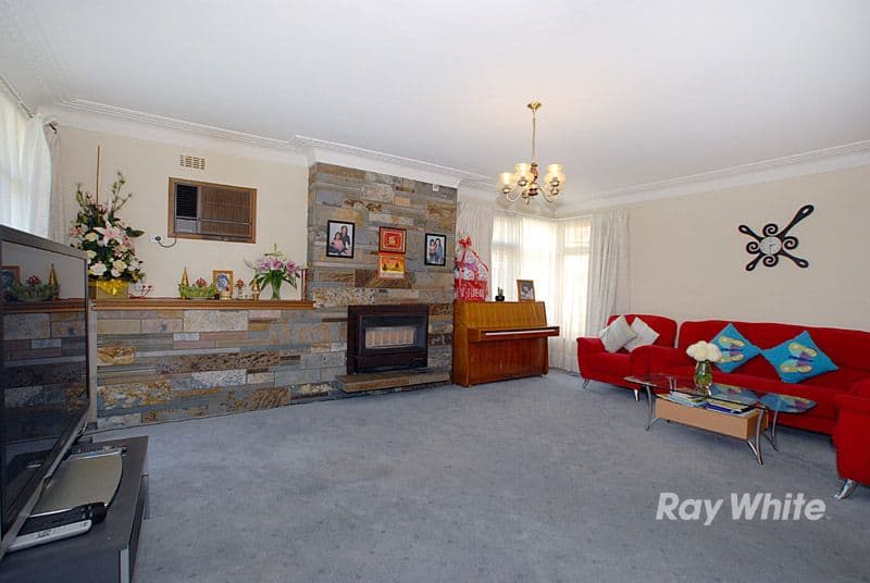 18 Anthony Street, DANDENONG NORTH VIC 3175, Dandenong North - Thumbnail 5