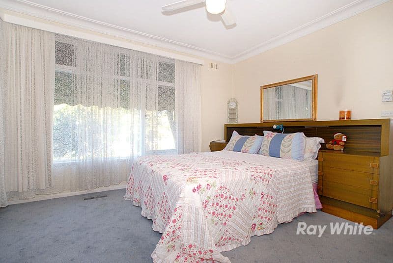 18 Anthony Street, DANDENONG NORTH VIC 3175, Dandenong North - Thumbnail 8