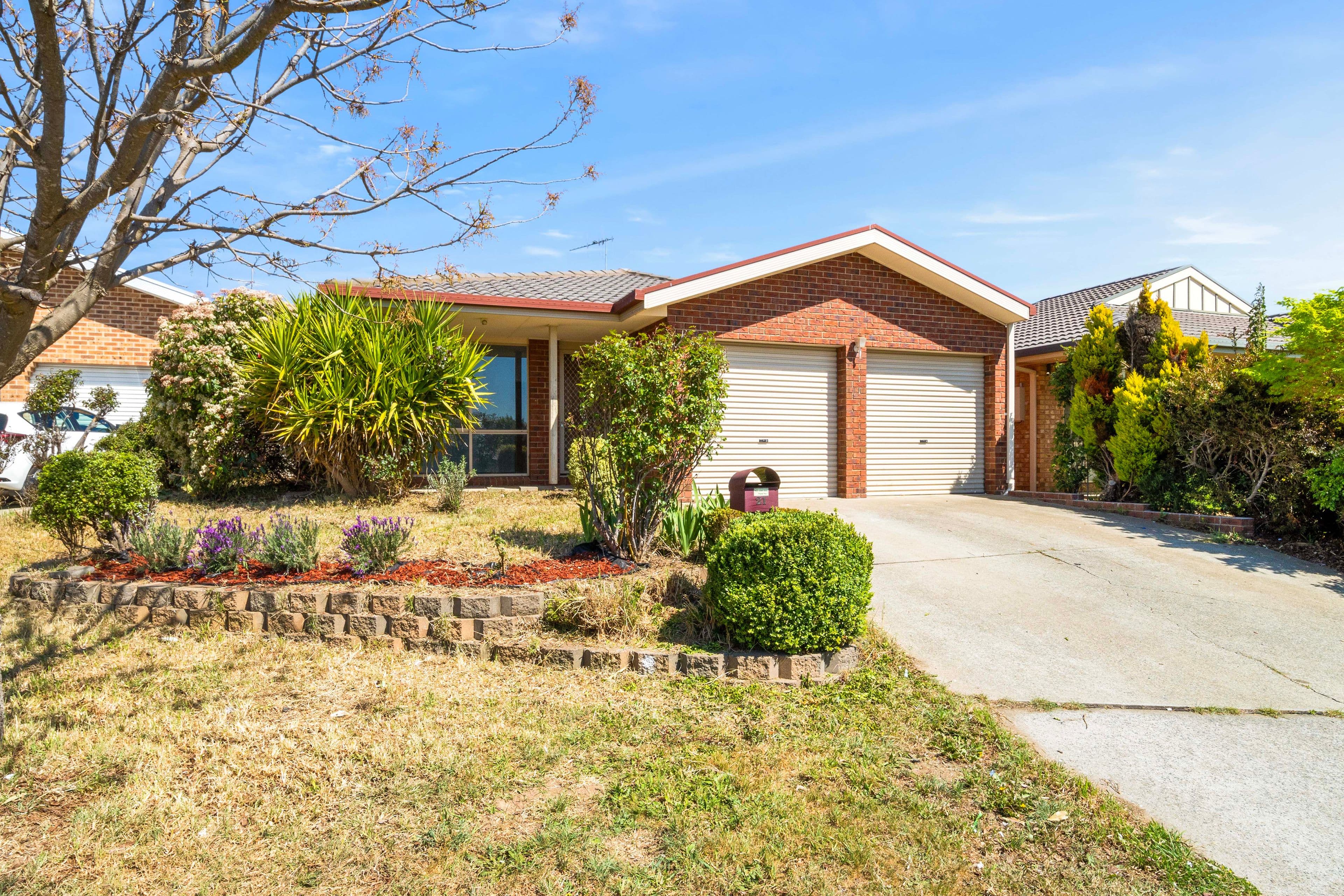 21 Hugh Mackay Crescent, Dunlop ACT 2615, Dunlop - Thumbnail 2